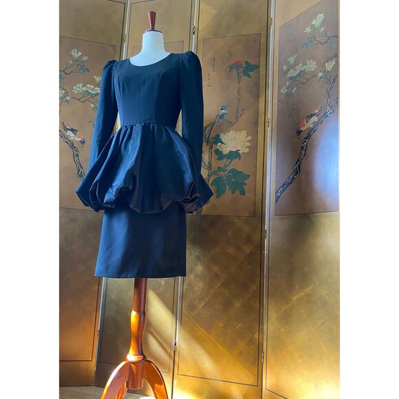 Vintage peplum dress in black by Huey Waltzer for Darcy, size M - Picture 8 of 8